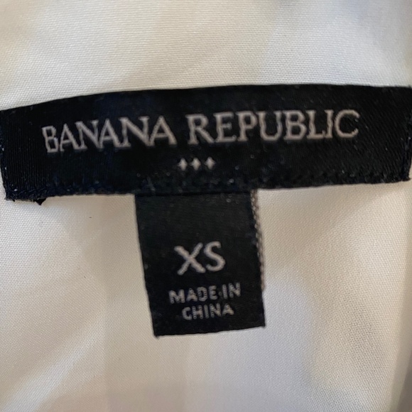 Gorgeous Floral Blouse - Picture 5 of 5